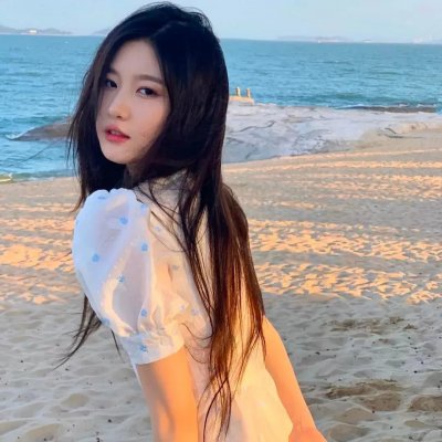社恐的我被迫闪婚国民女神